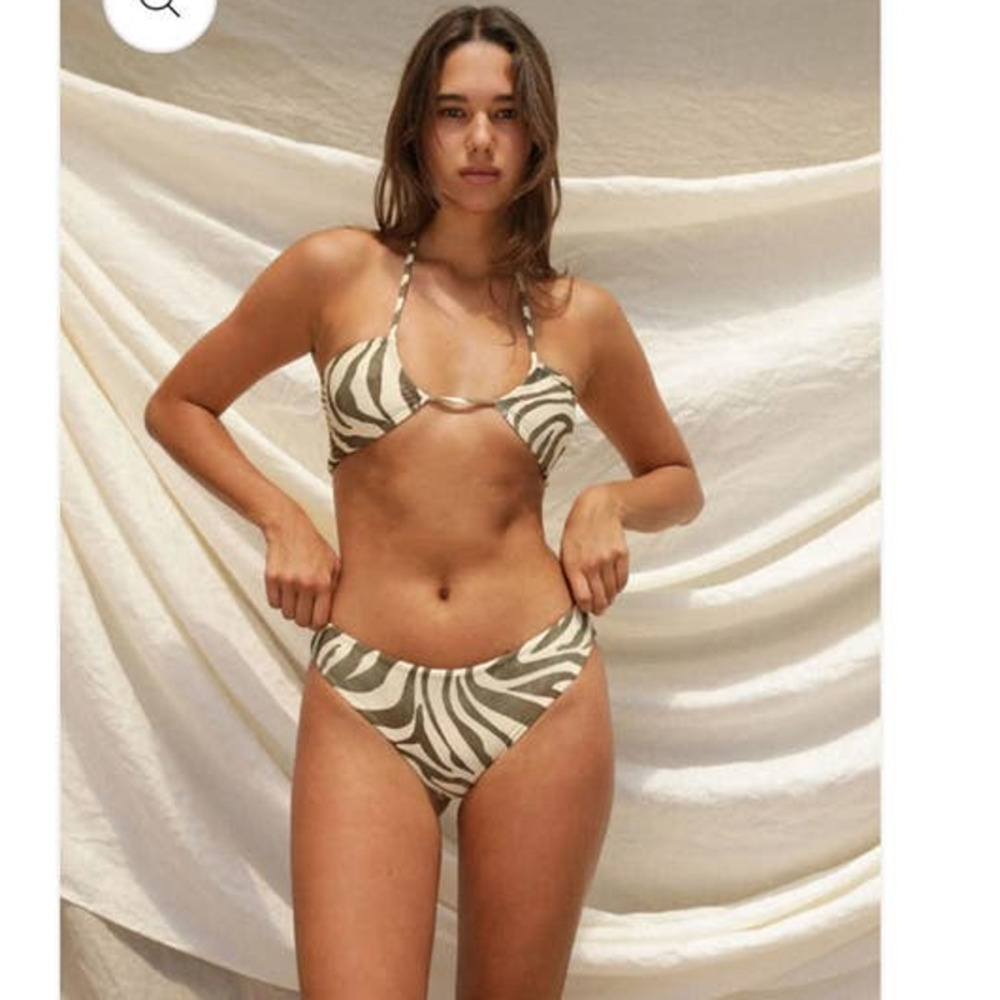 NWT Stone Fox Swim Roca Bikini Bottom, Distressed, Earth Zebra Print, size Large - Picture 3 of 15
